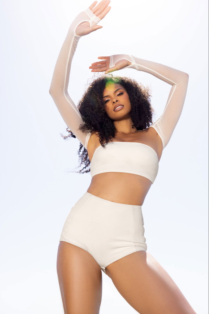 ally1renee snapchat image archive image