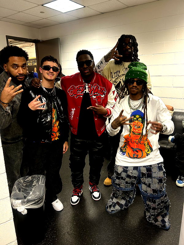 ally1renee image ~ Altpins