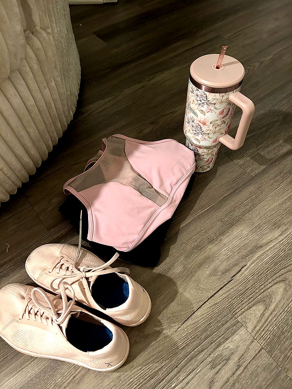 ally1renee image ~ Altpins