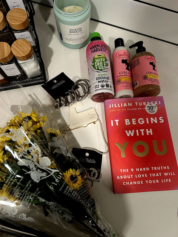 ally1renee image ~ Altpins