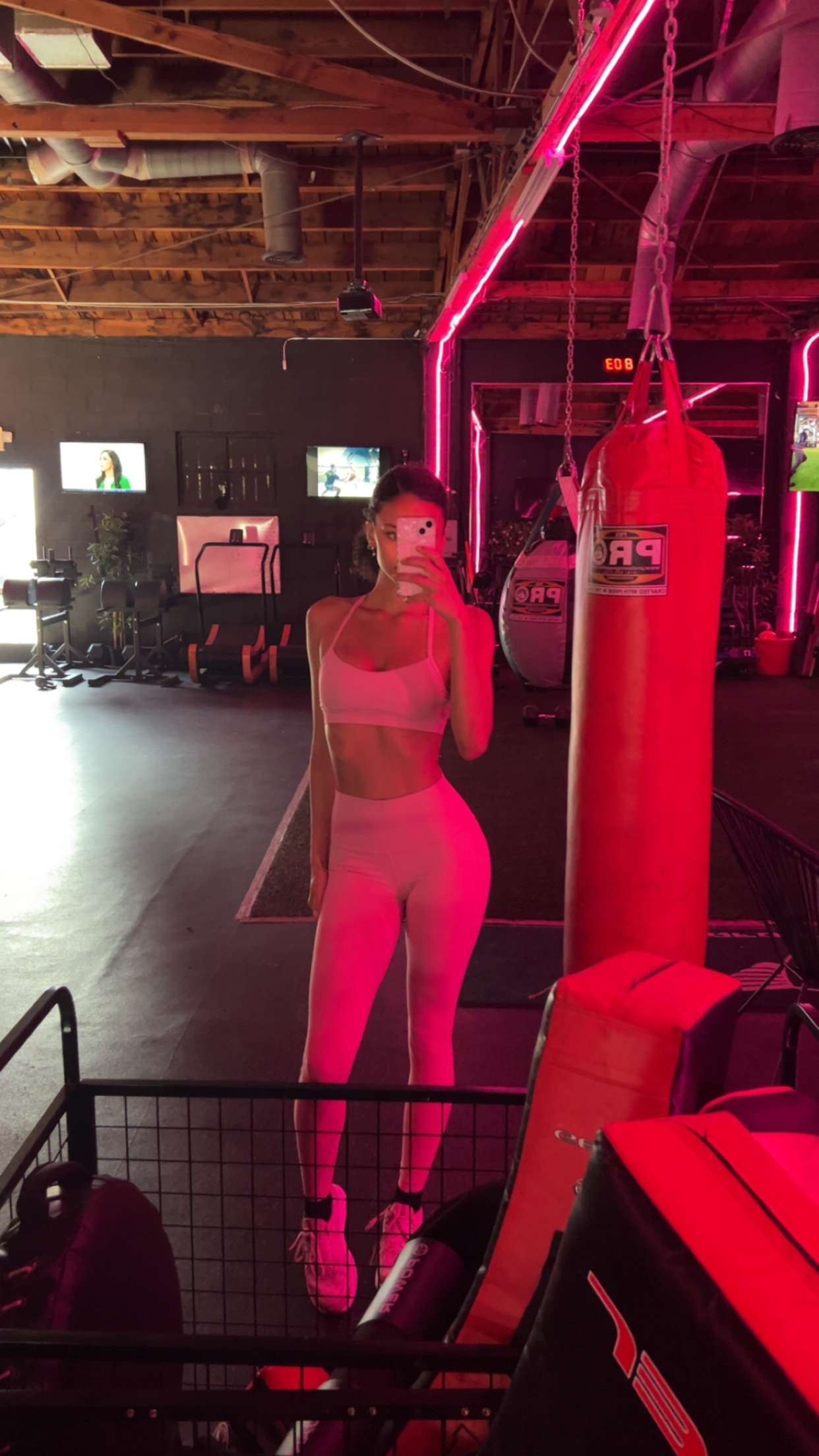 ally1renee snapchat image archive image