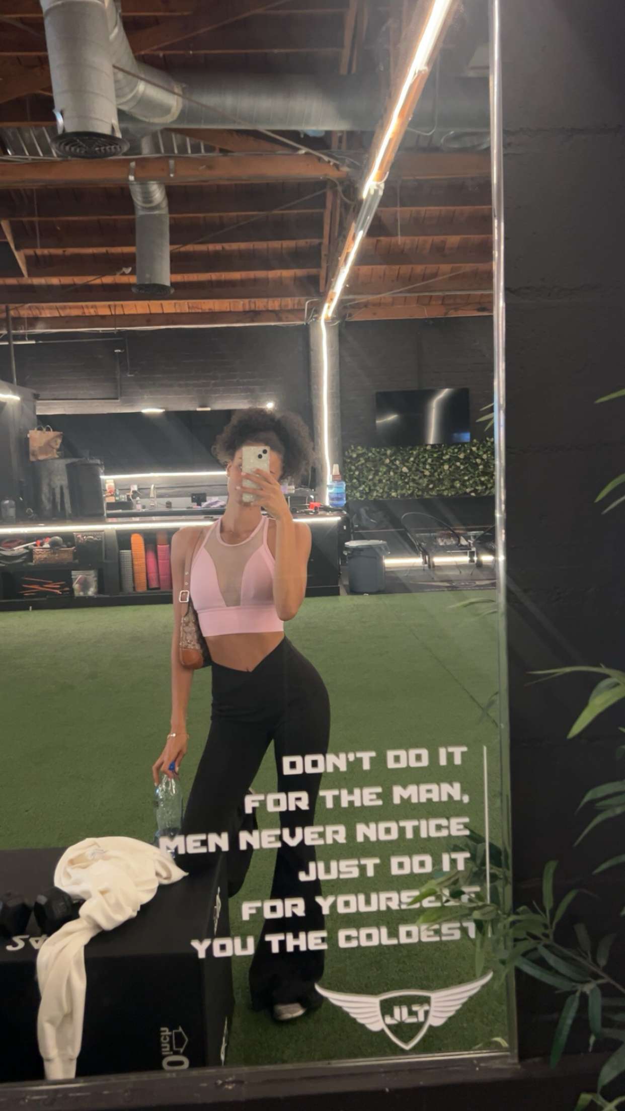 ally1renee snapchat image archive image