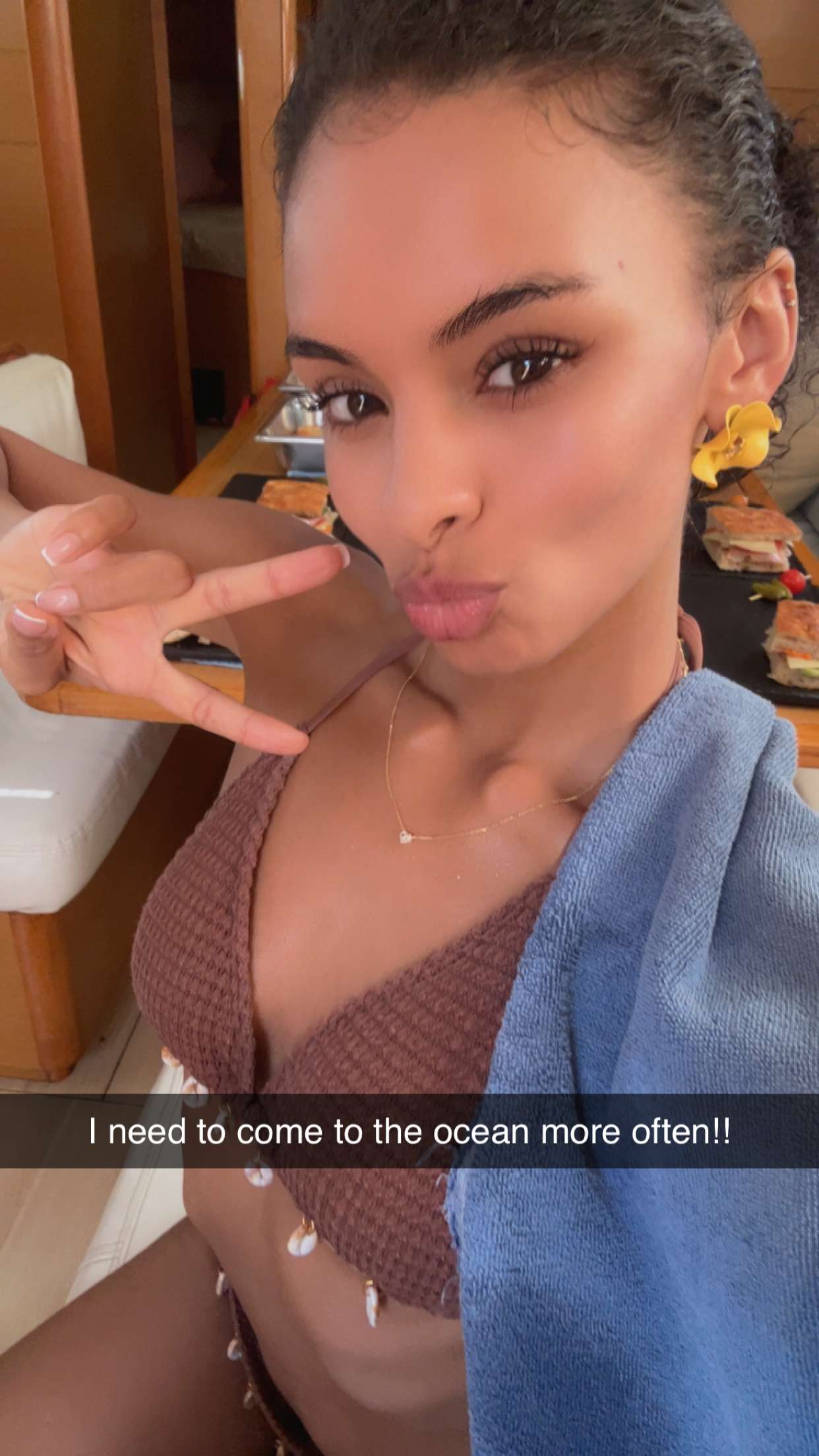 ally1renee snapchat image archive image