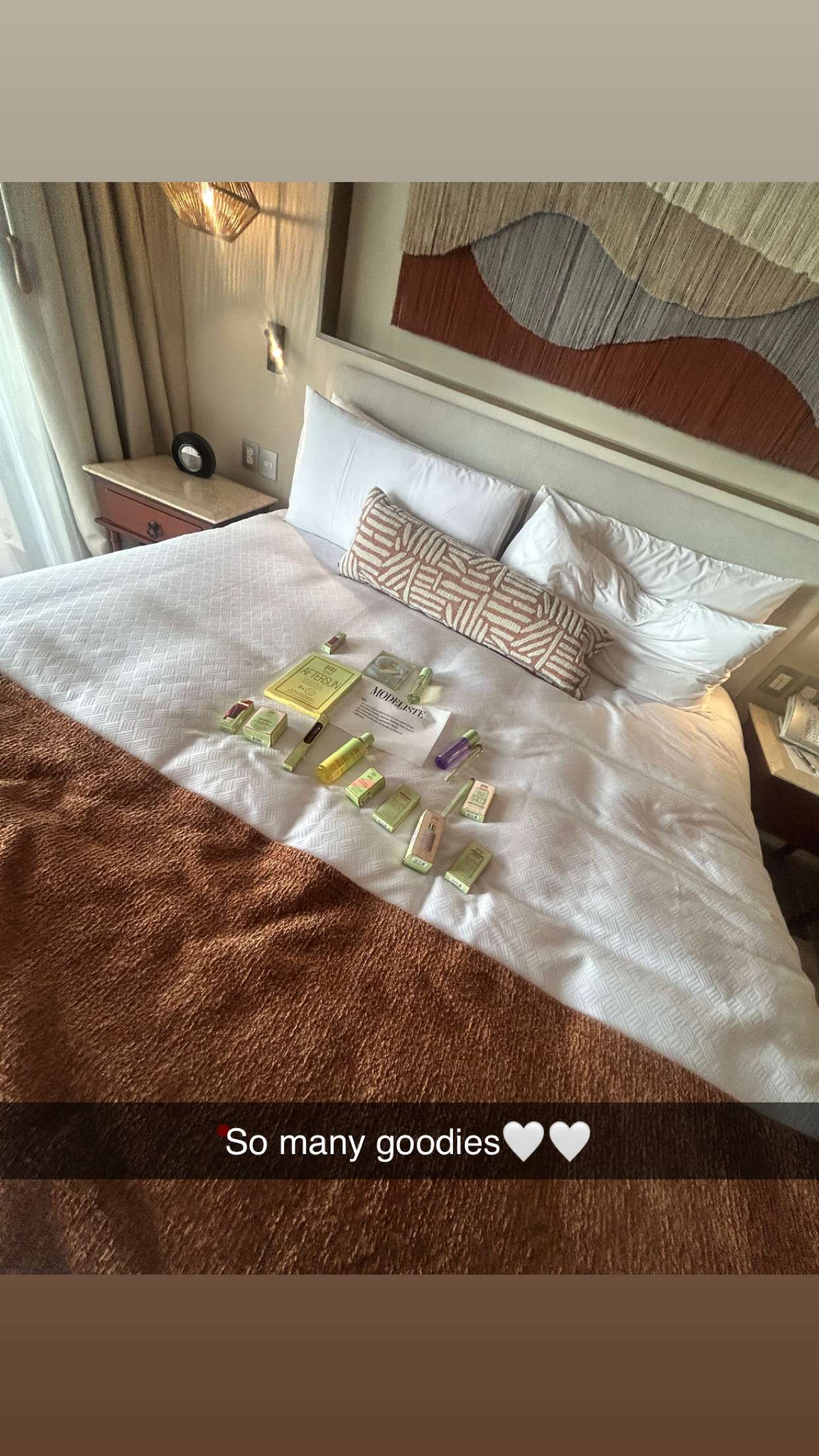 ally1renee snapchat image archive image