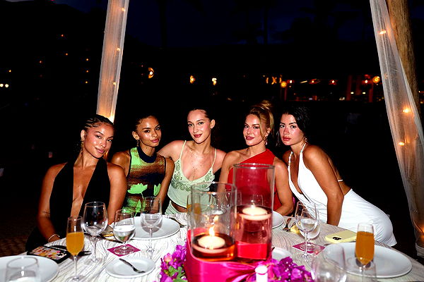 ally1renee image ~ Altpins