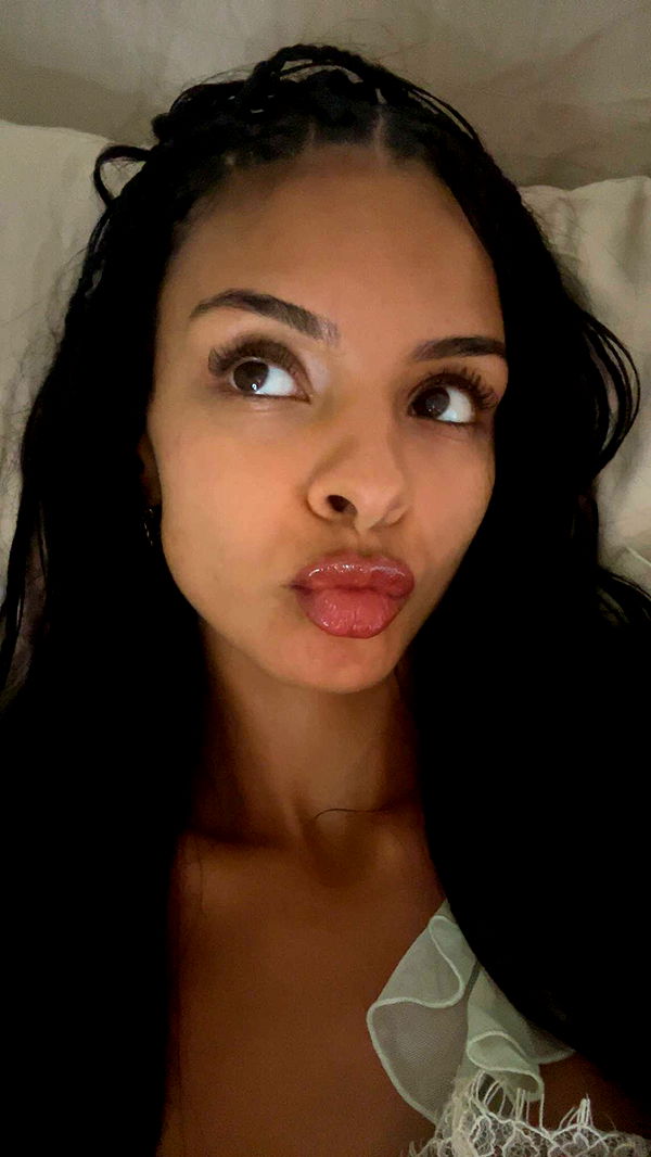 ally1renee image ~ Altpins