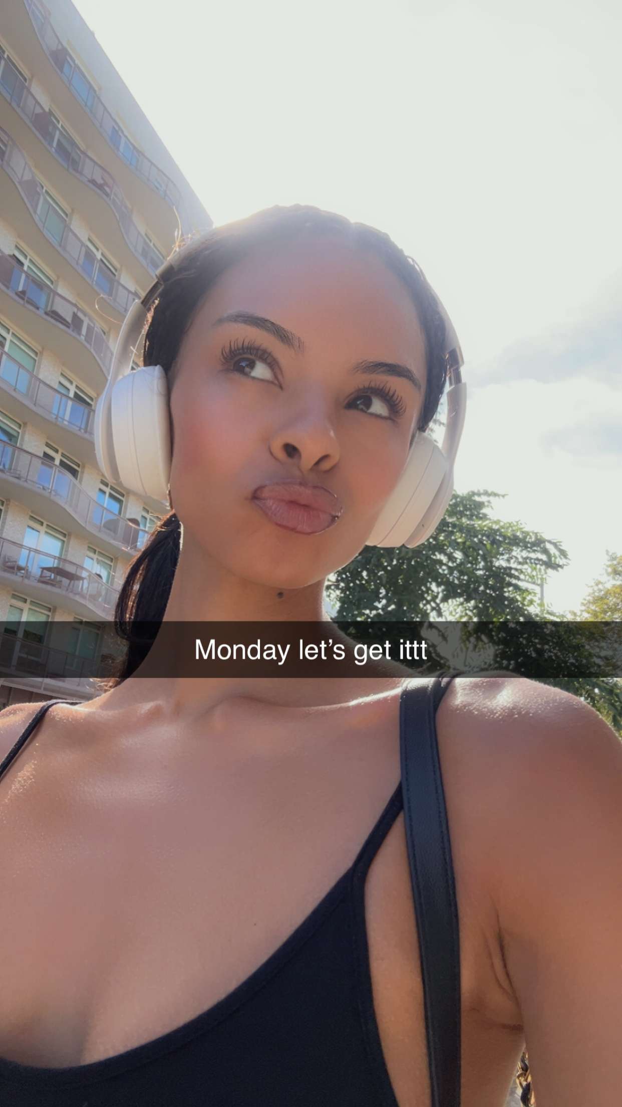 ally1renee snapchat image archive image