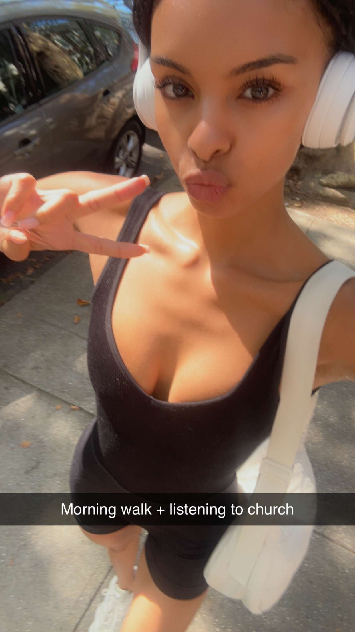 ally1renee snapchat image archive image