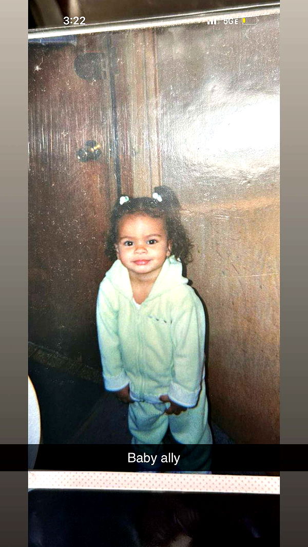 ally1renee image ~ Altpins