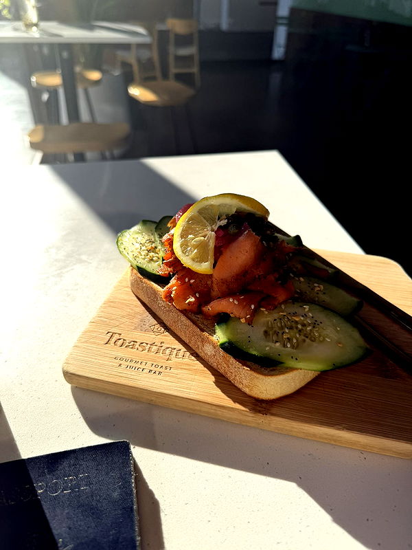 ally1renee image ~ Altpins