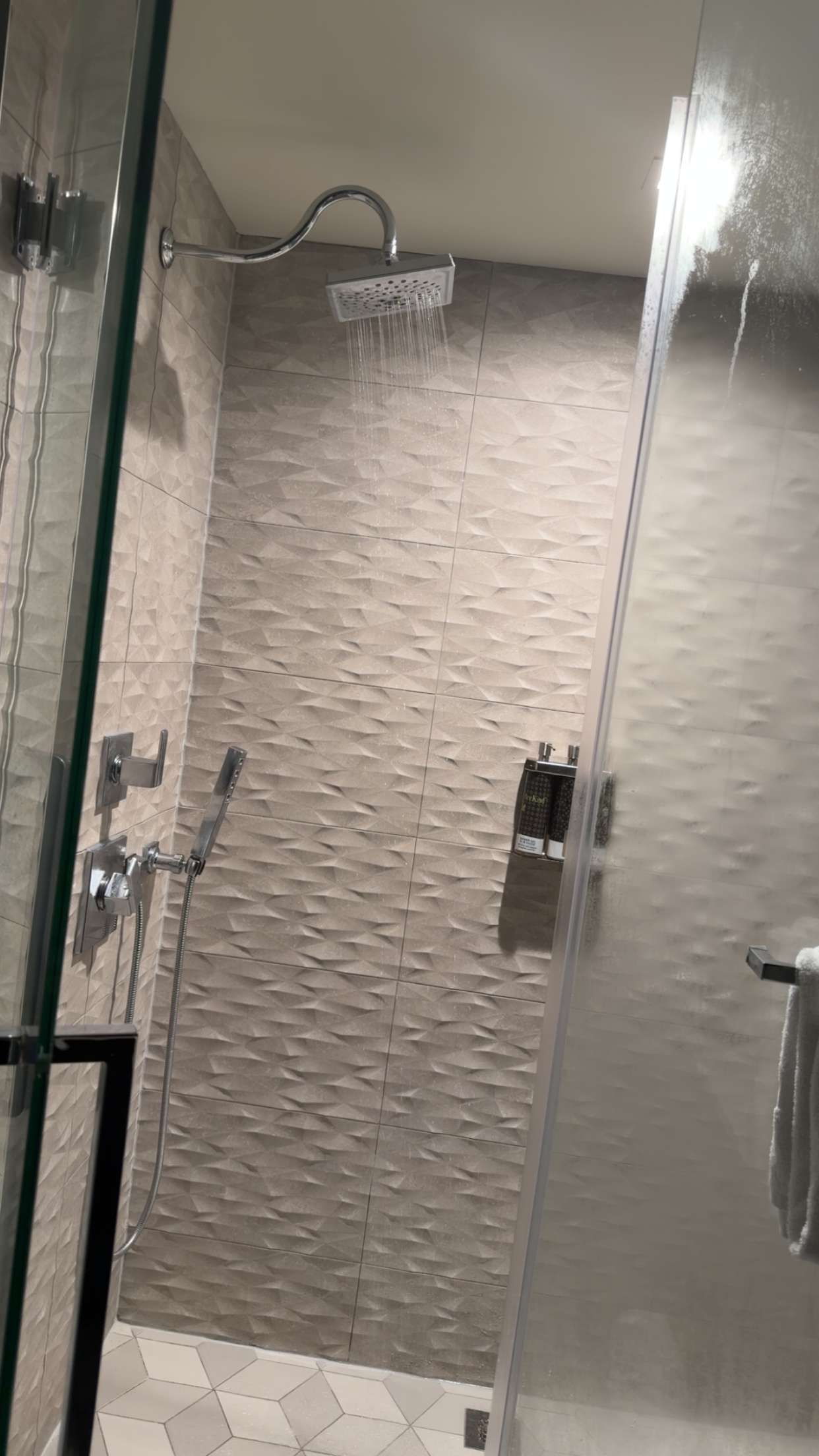 ally1renee snapchat image archive image