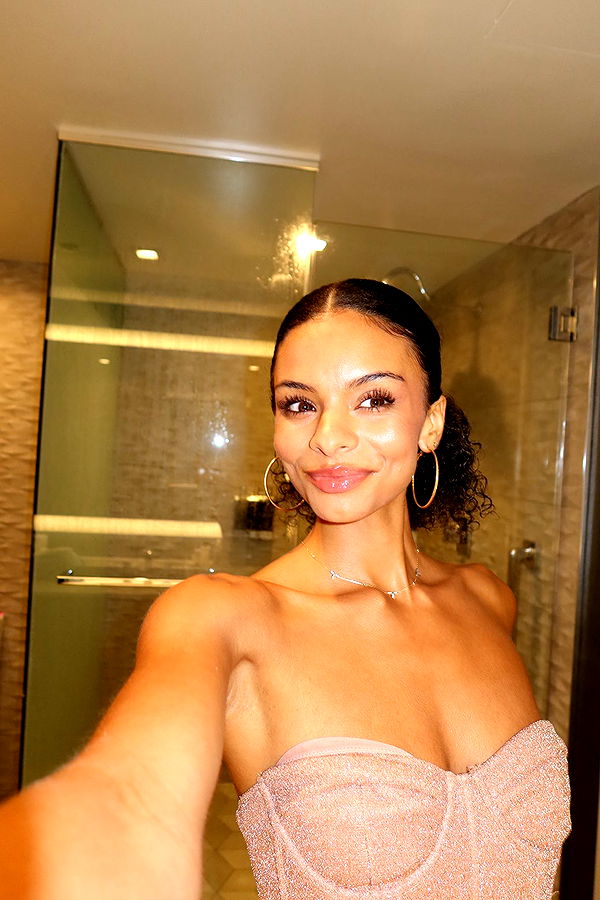 ally1renee image ~ Altpins