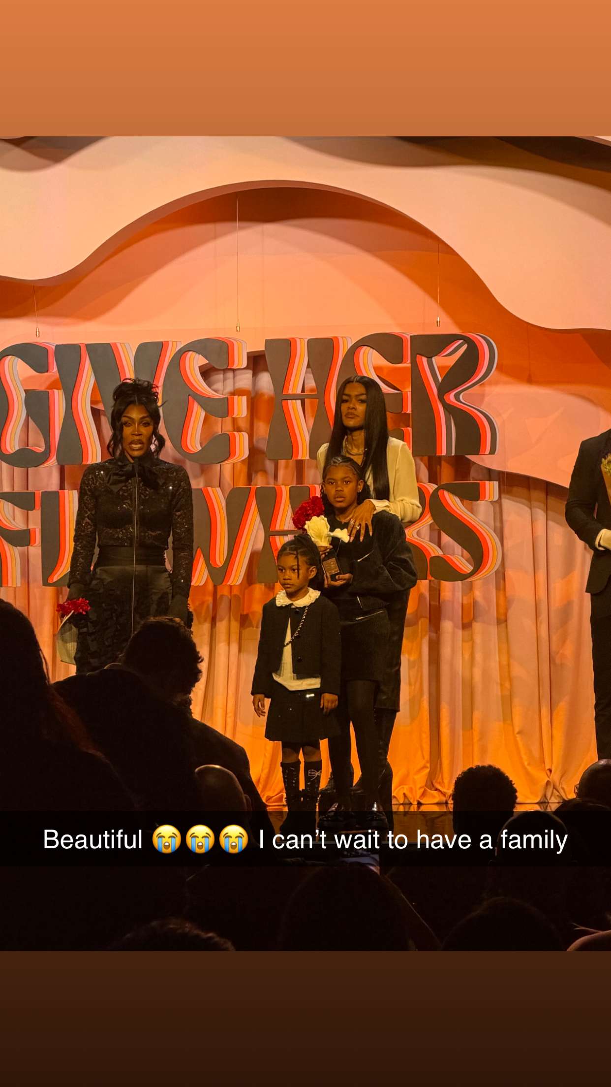 ally1renee snapchat image archive image