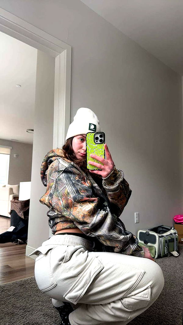 ameliabfit image ~ Altpins