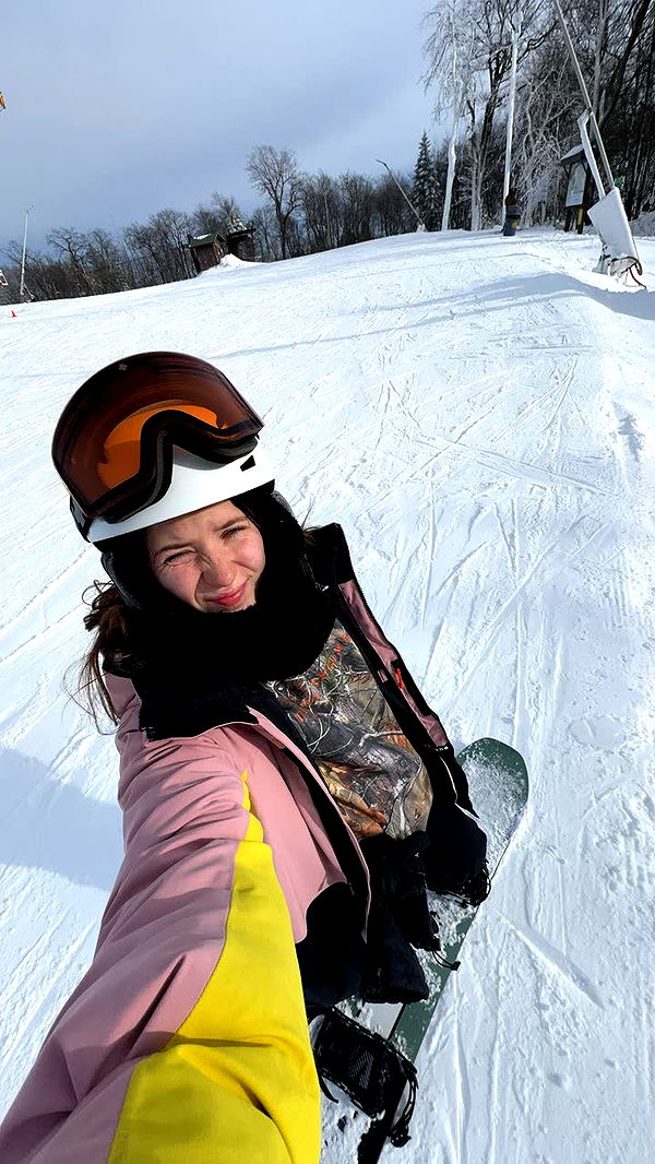 ameliabfit image ~ Altpins