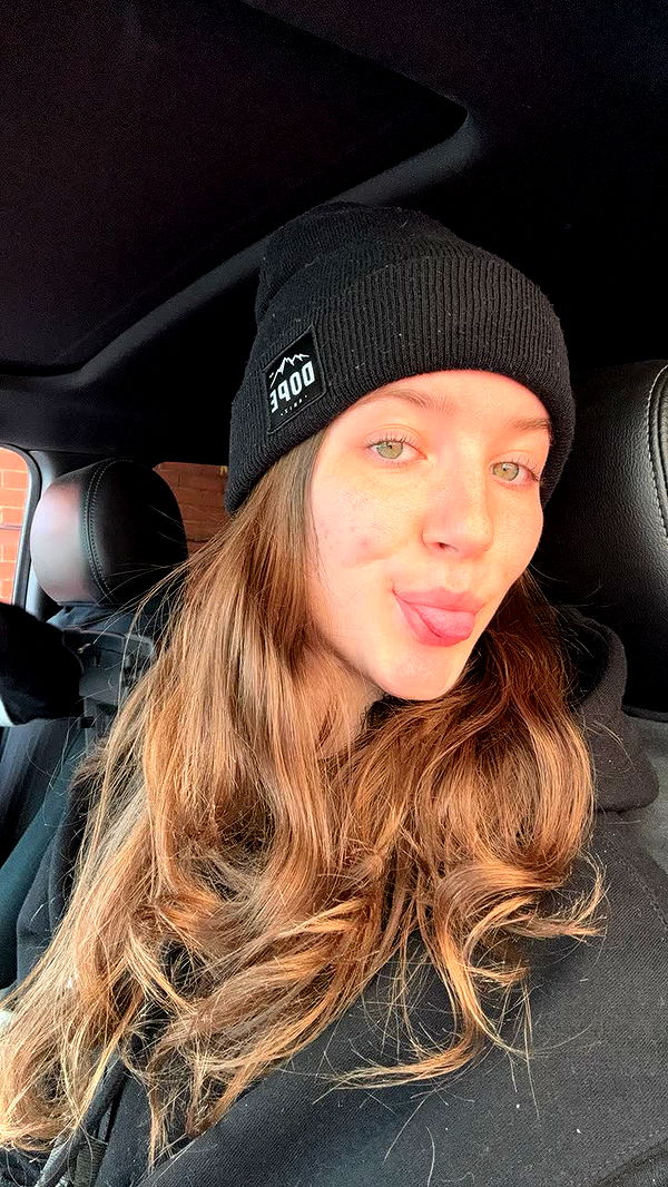 ameliabfit image ~ Altpins