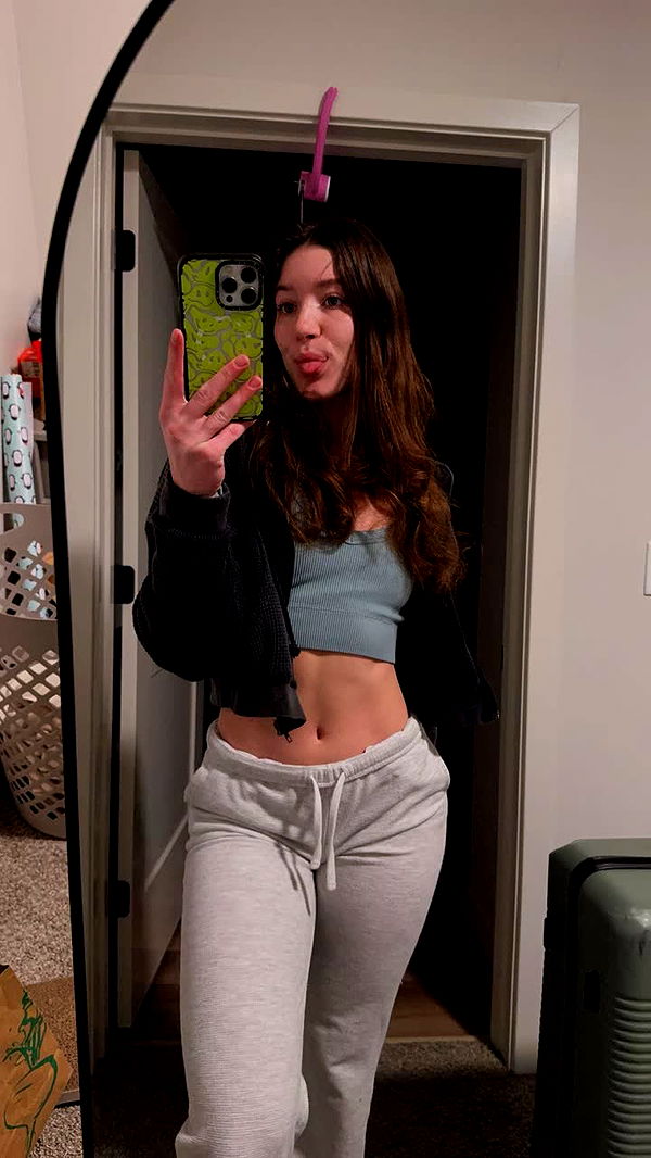 ameliabfit image ~ Altpins