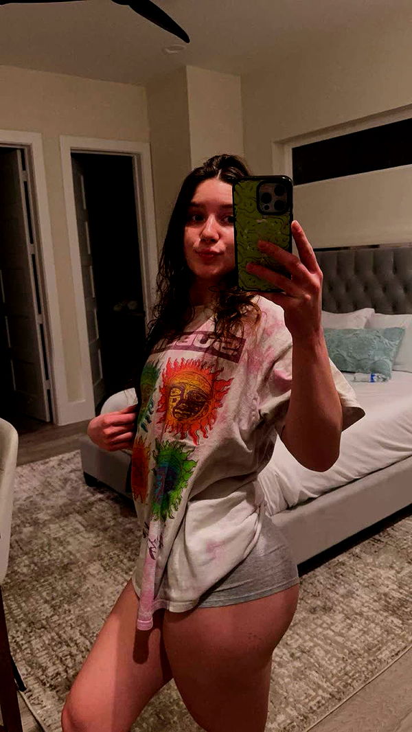 ameliabfit image ~ Altpins