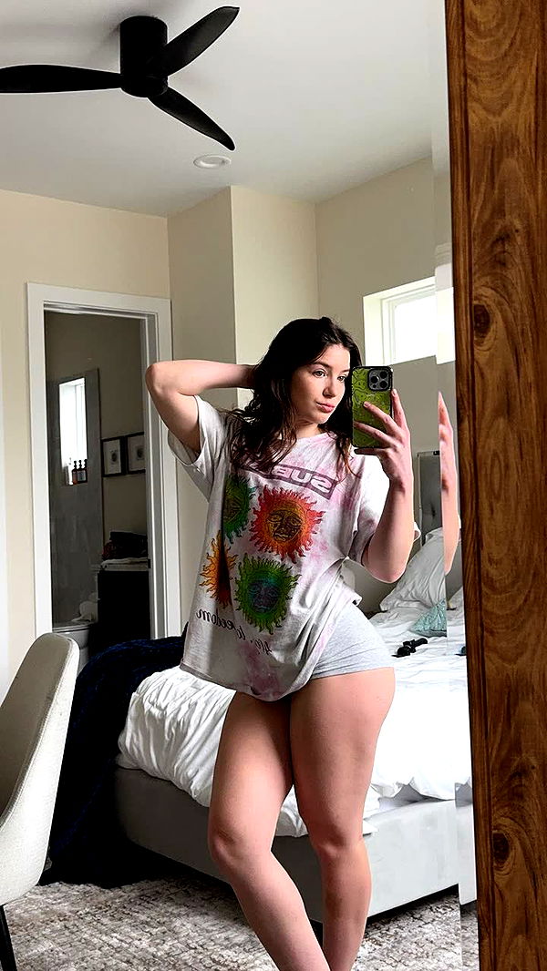 ameliabfit image ~ Altpins