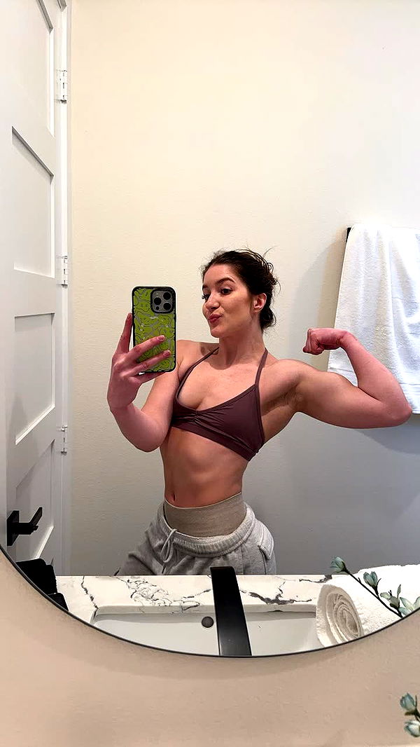 ameliabfit image ~ Altpins