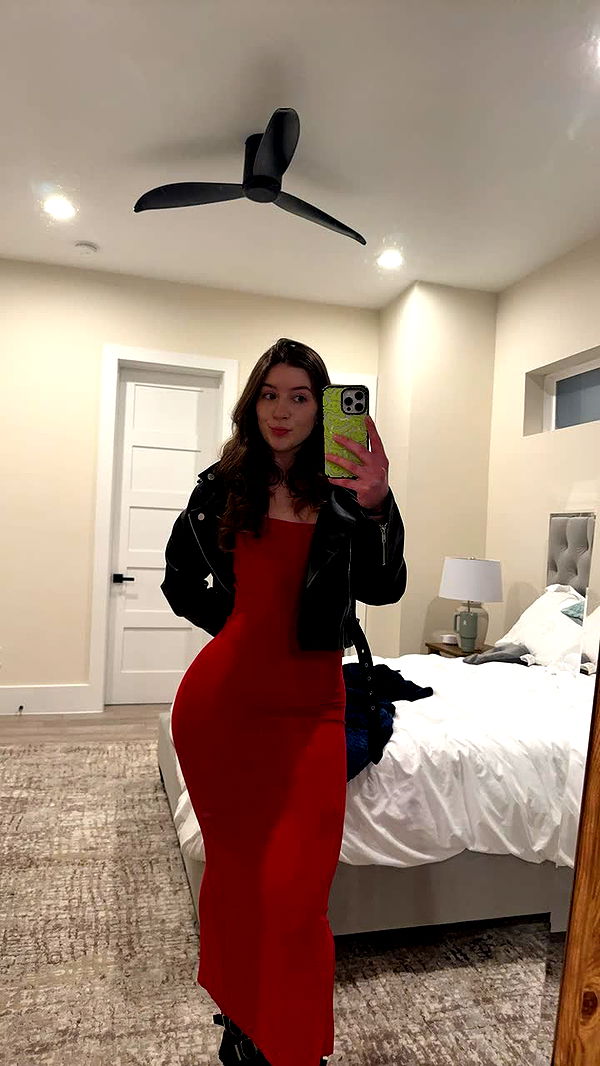 ameliabfit image ~ Altpins