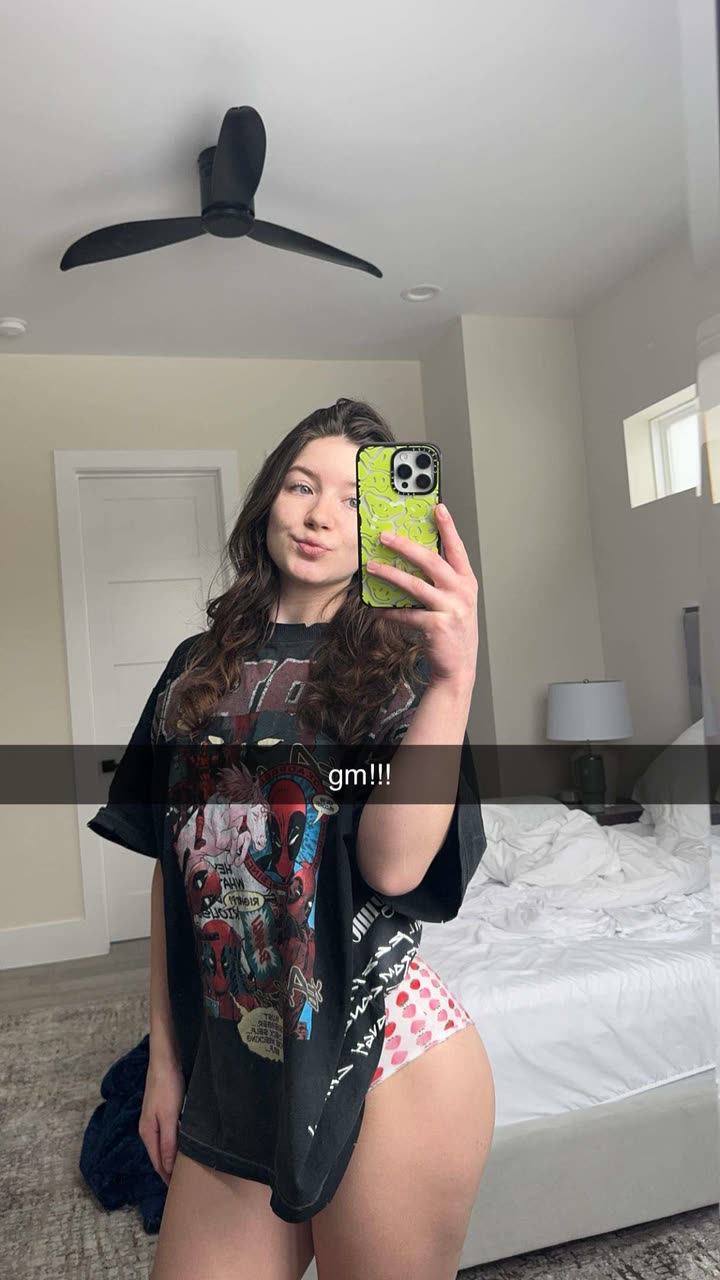 ameliabfit snapchat image archive image