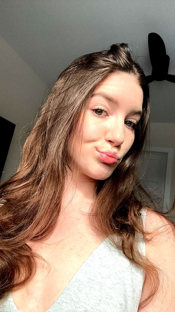 ameliabfit image ~ Altpins