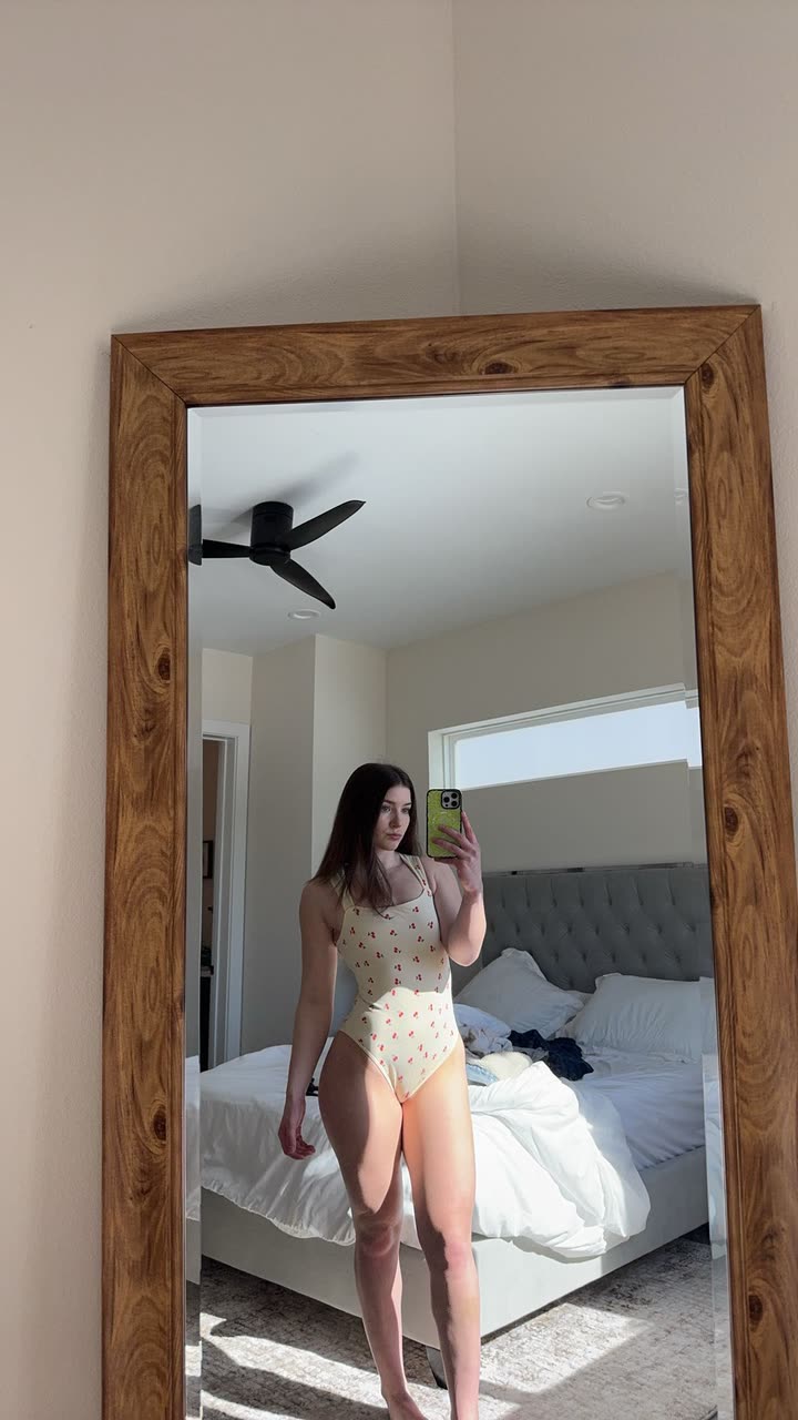 ameliabfit snapchat image archive image