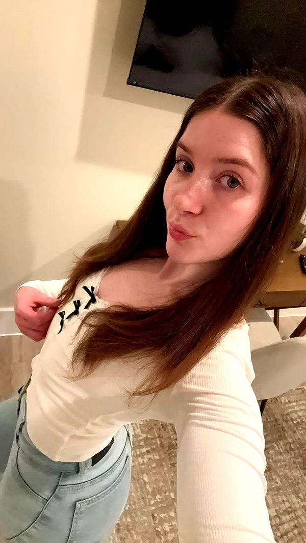 ameliabfit image ~ Altpins