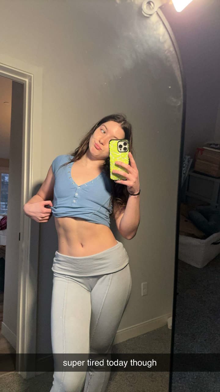 ameliabfit snapchat image archive image