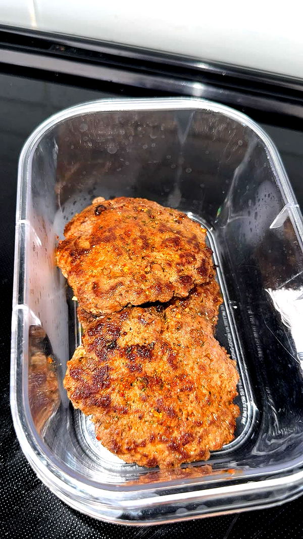 ameliabfit image ~ Altpins