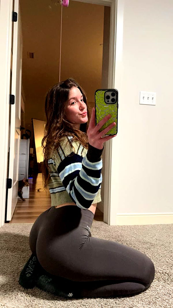 ameliabfit image ~ Altpins