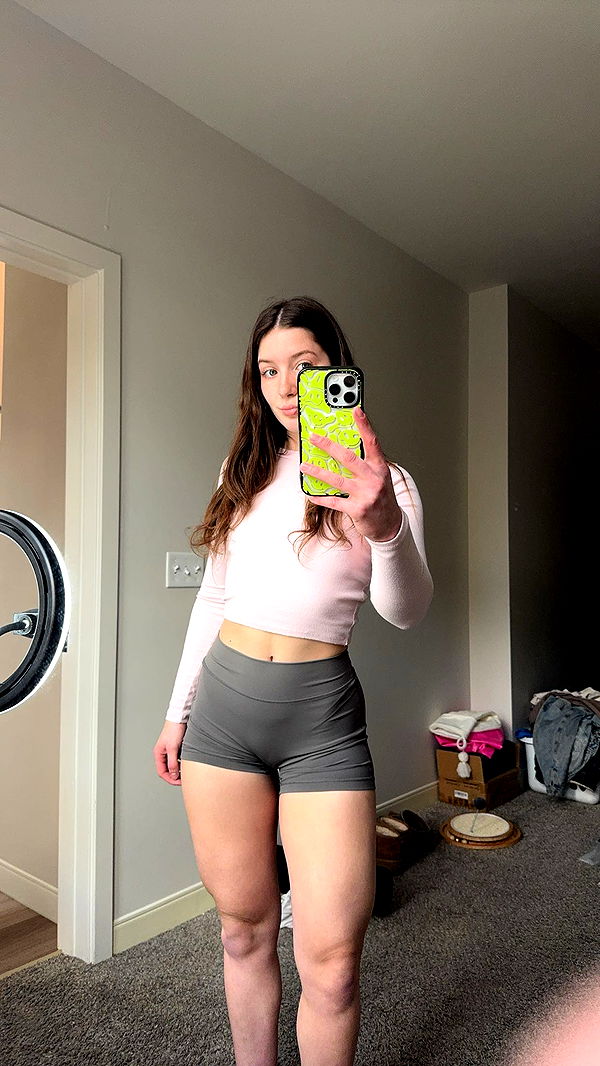 ameliabfit image ~ Altpins