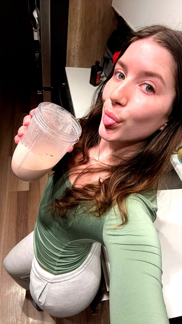 ameliabfit image ~ Altpins