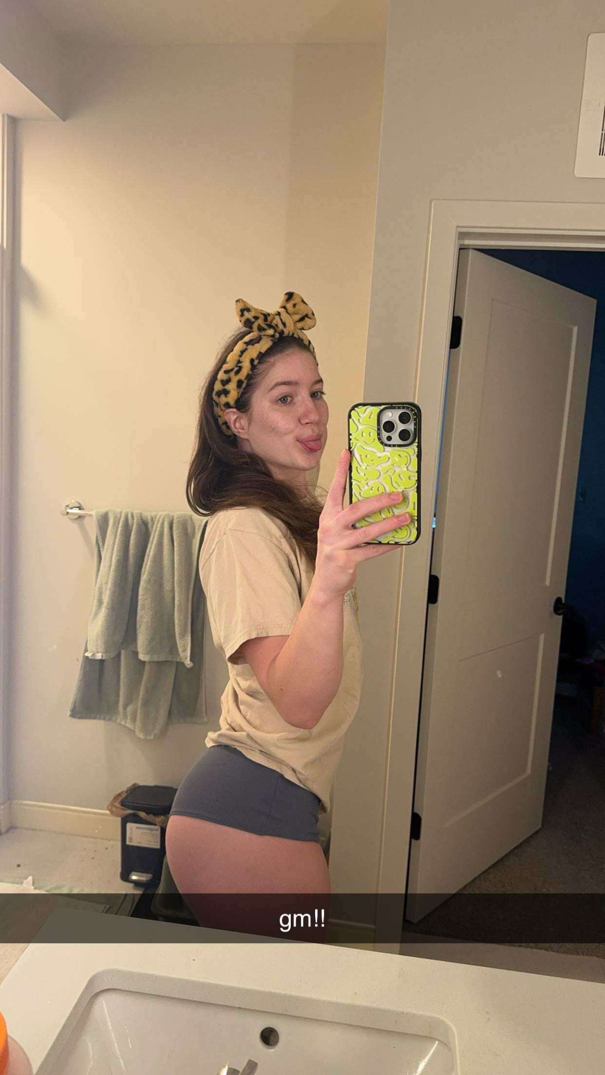 ameliabfit snapchat image archive image