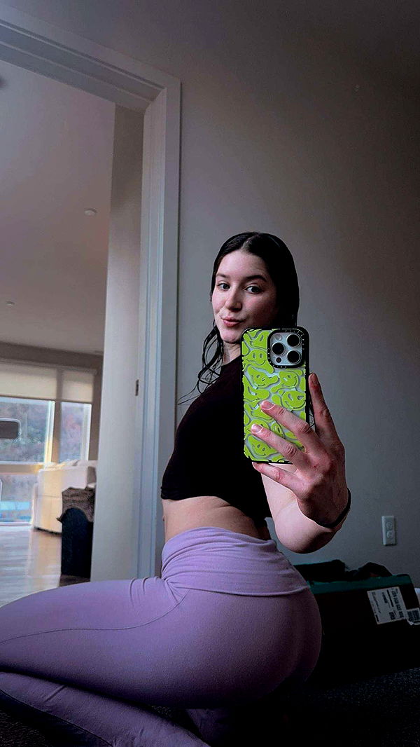 ameliabfit image ~ Altpins