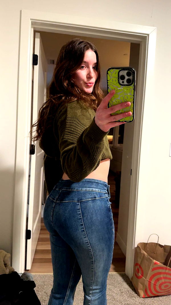 ameliabfit image ~ Altpins