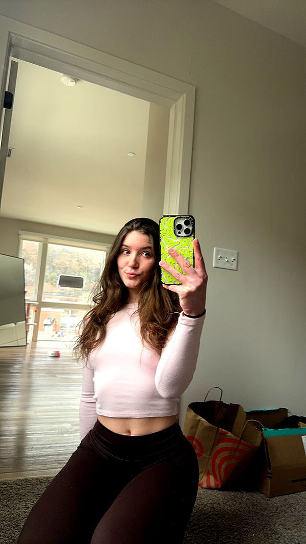 ameliabfit image ~ Altpins