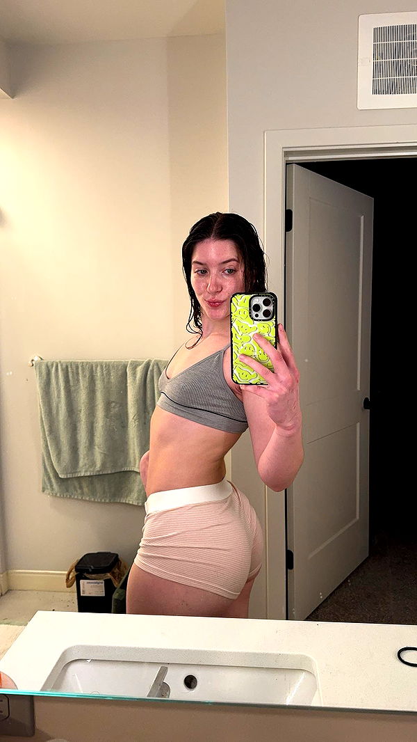 ameliabfit image ~ Altpins