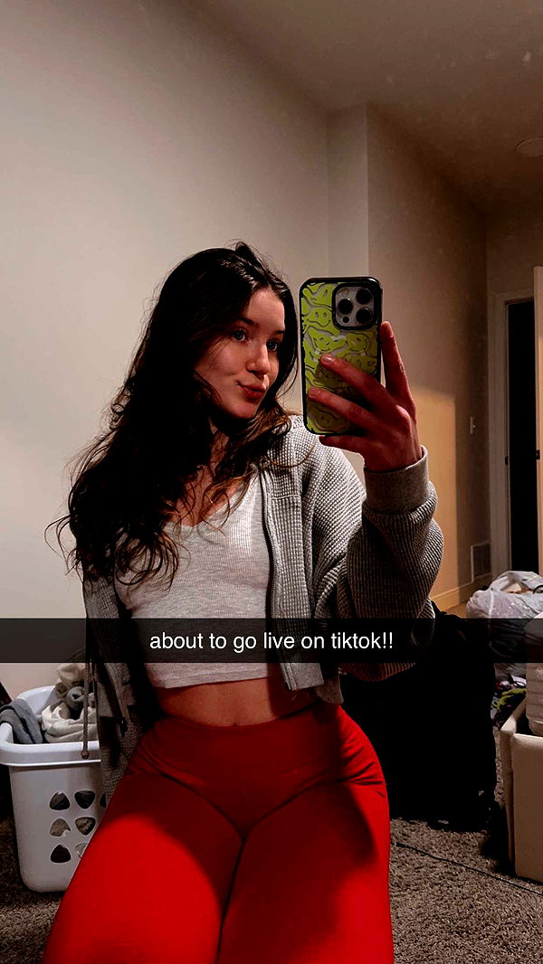 ameliabfit image ~ Altpins