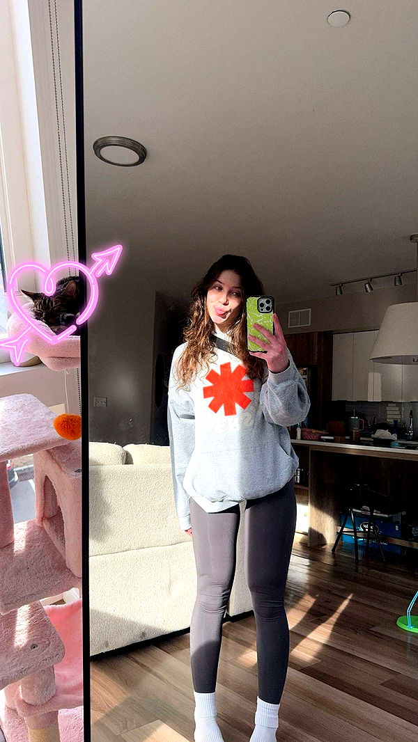 ameliabfit image ~ Altpins