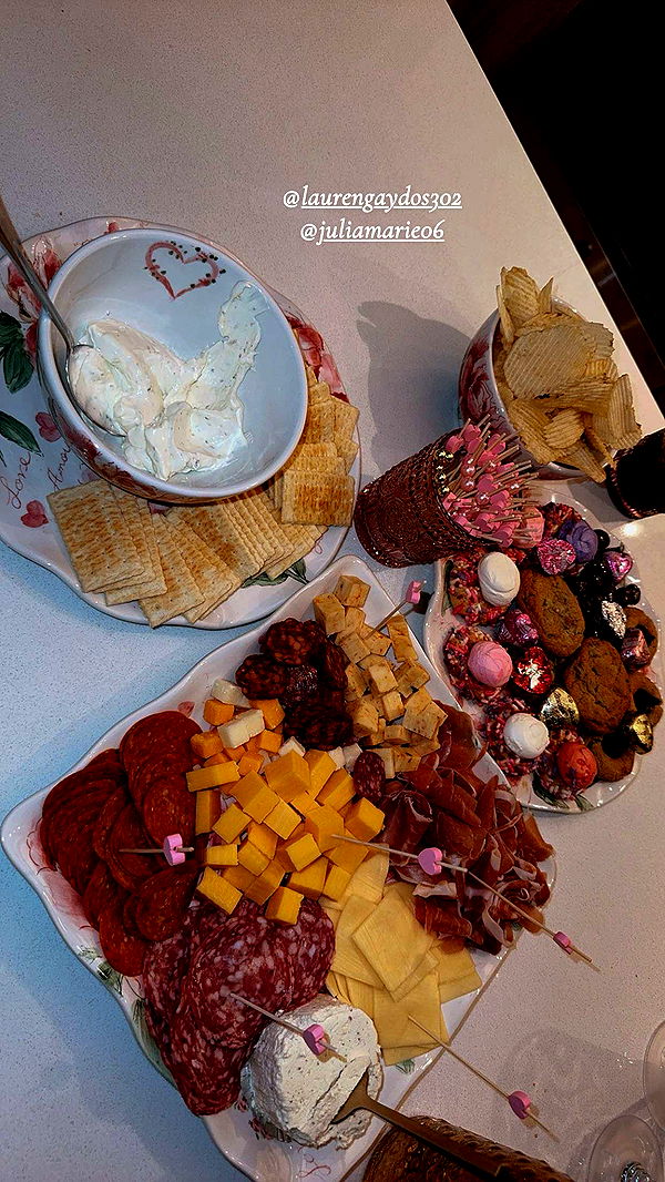 ameliabfit image ~ Altpins