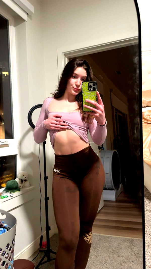 ameliabfit image ~ Altpins