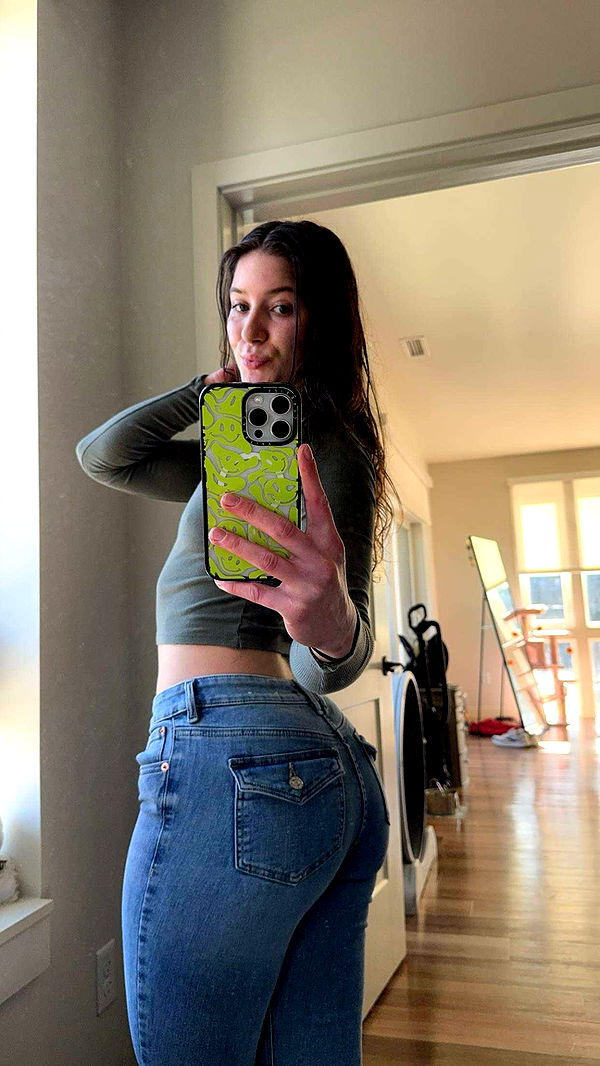 ameliabfit image ~ Altpins