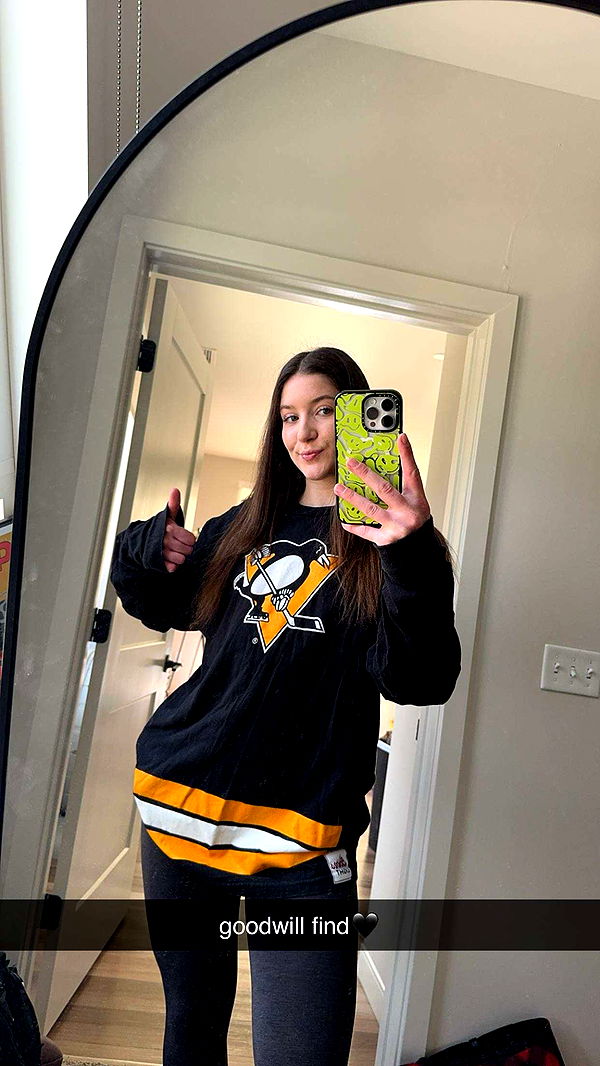 ameliabfit image ~ Altpins