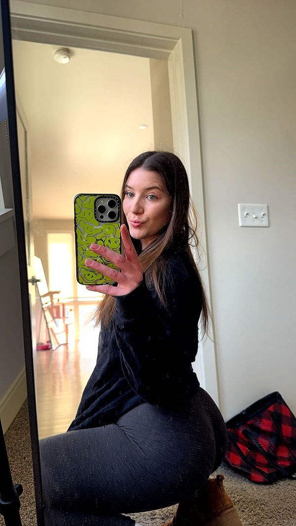 ameliabfit image ~ Altpins