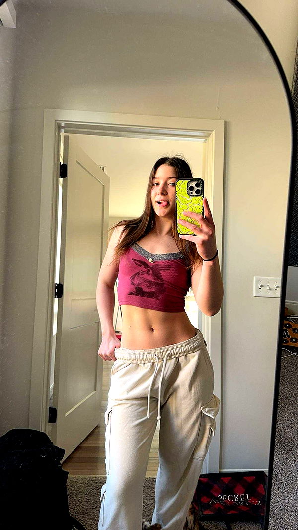 ameliabfit image ~ Altpins