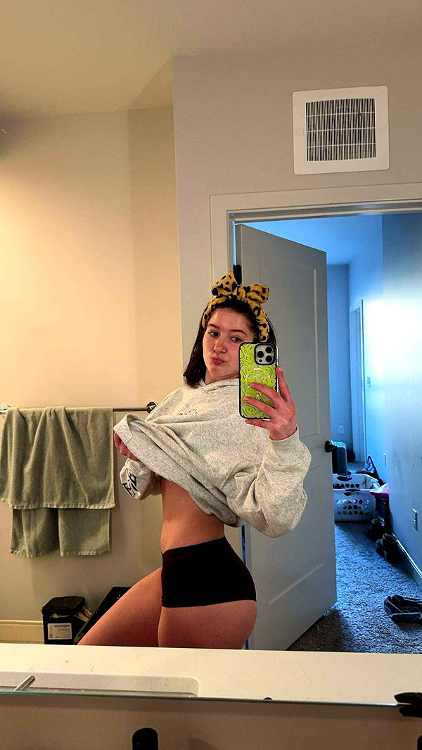 ameliabfit image ~ Altpins