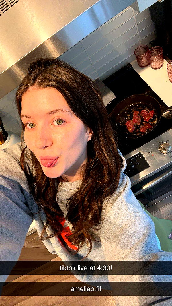 ameliabfit image ~ Altpins