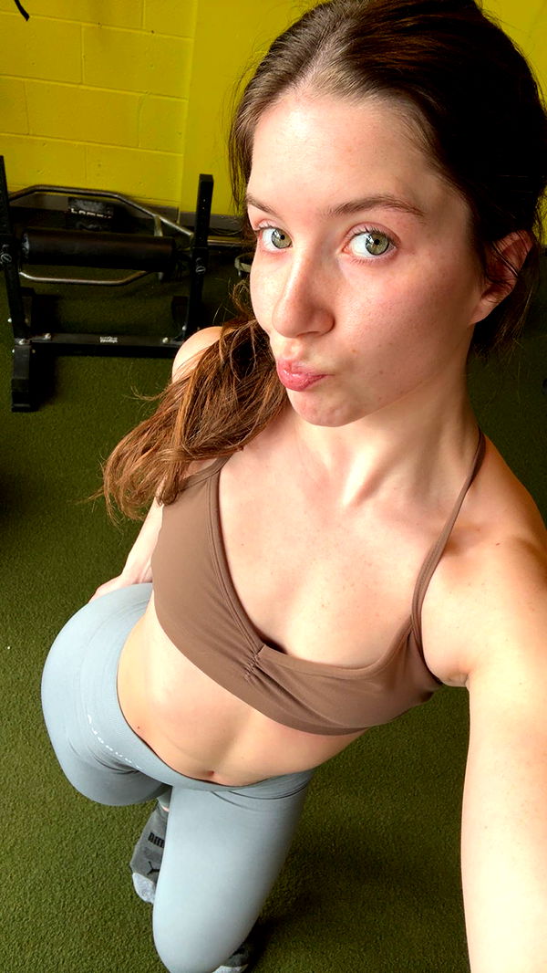 ameliabfit image ~ Altpins